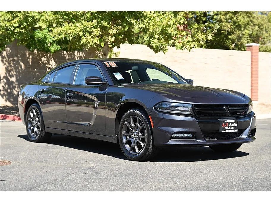 2018 DODGE Charger