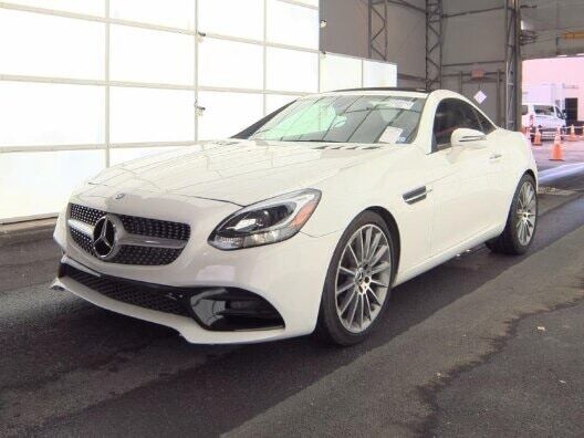 2017 MERCEDES-BENZ SLC-Class