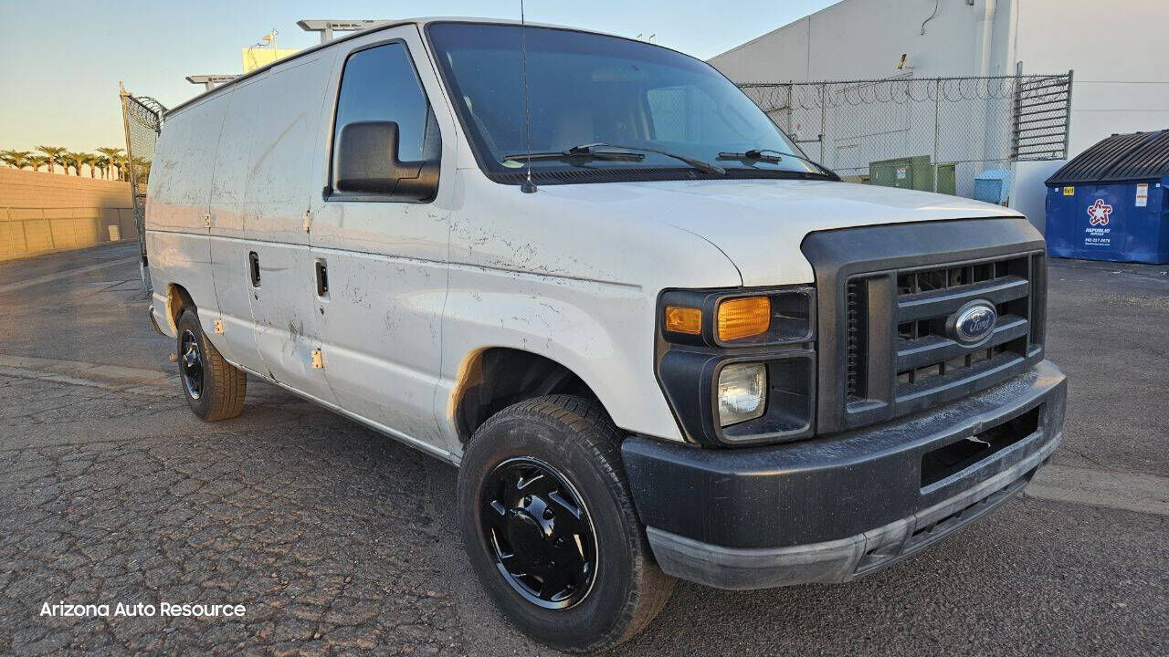 2011 FORD E-150