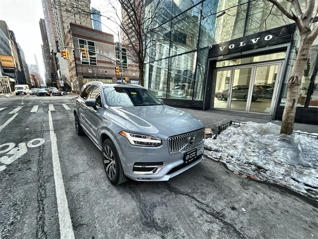2024 VOLVO XC90