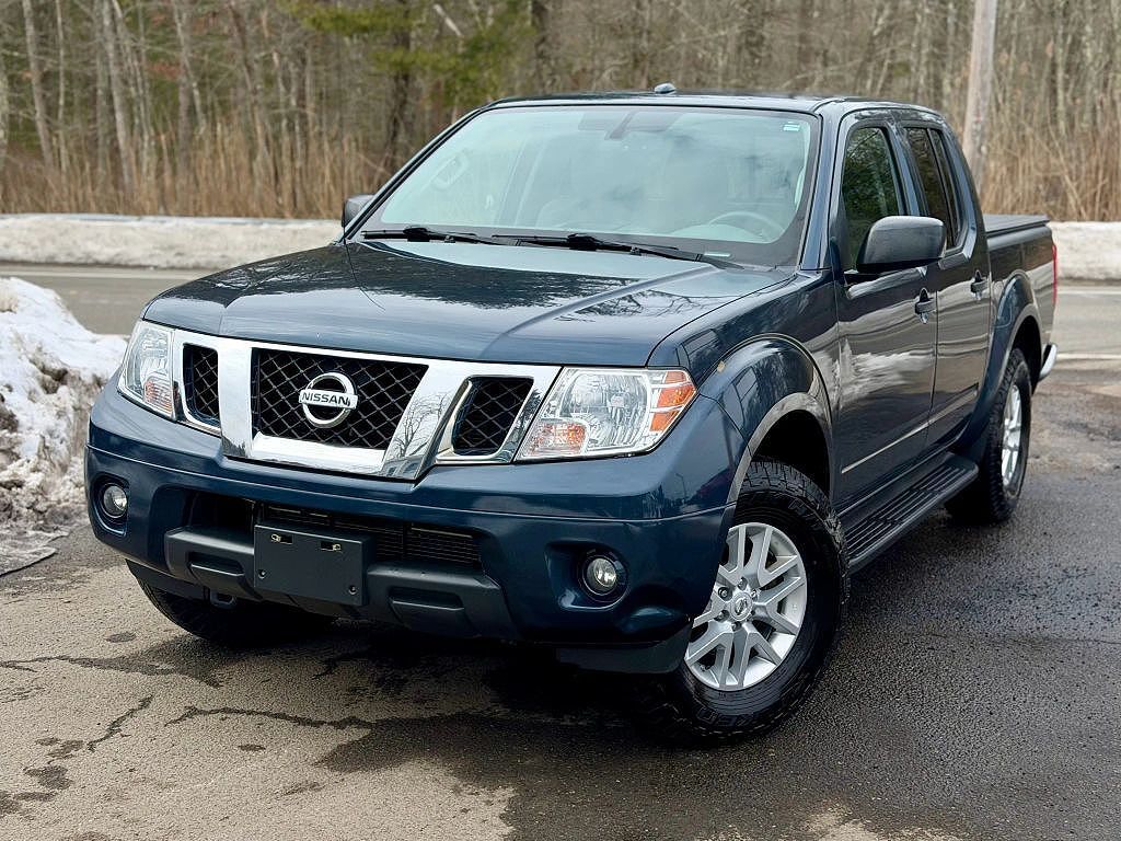 2017 NISSAN Frontier