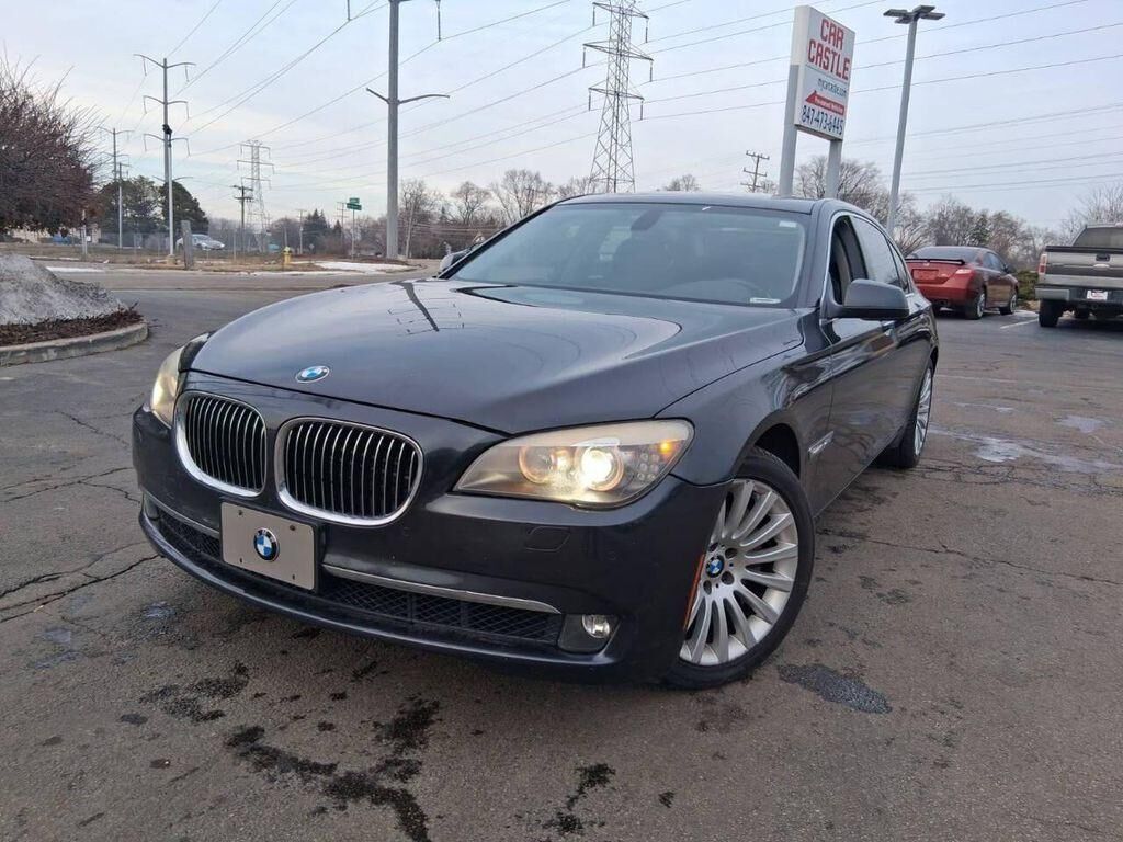 2012 BMW 7 Series