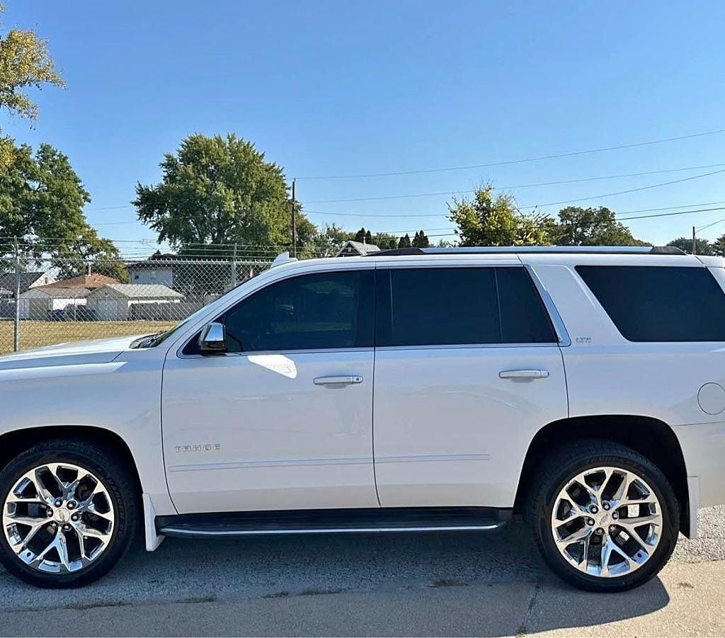 2016 CHEVROLET Tahoe