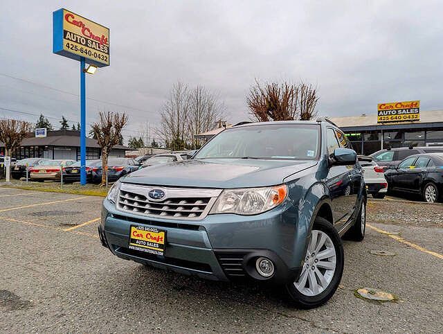 2013 SUBARU Forester