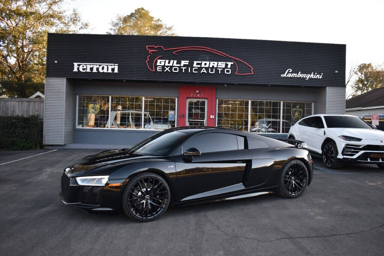 2018 AUDI R8
