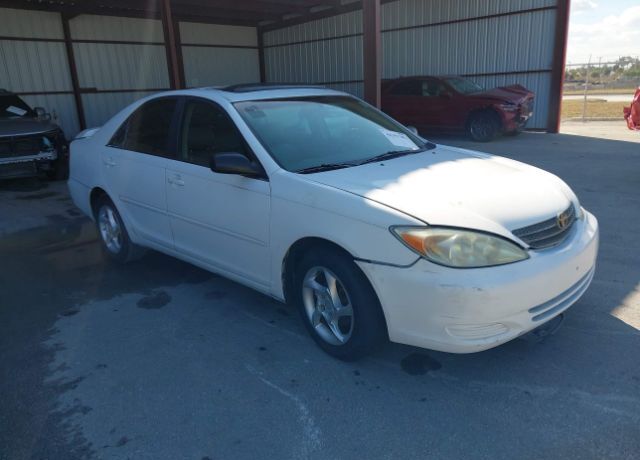 2004 TOYOTA Camry