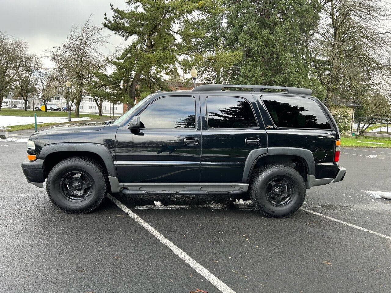 2004 CHEVROLET Tahoe