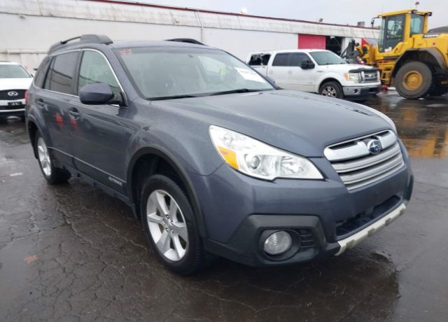 2014 SUBARU Outback