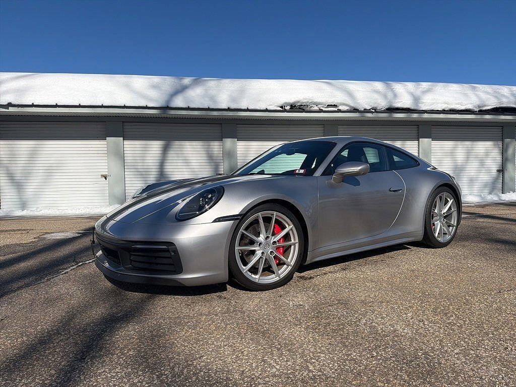 2024 PORSCHE 911