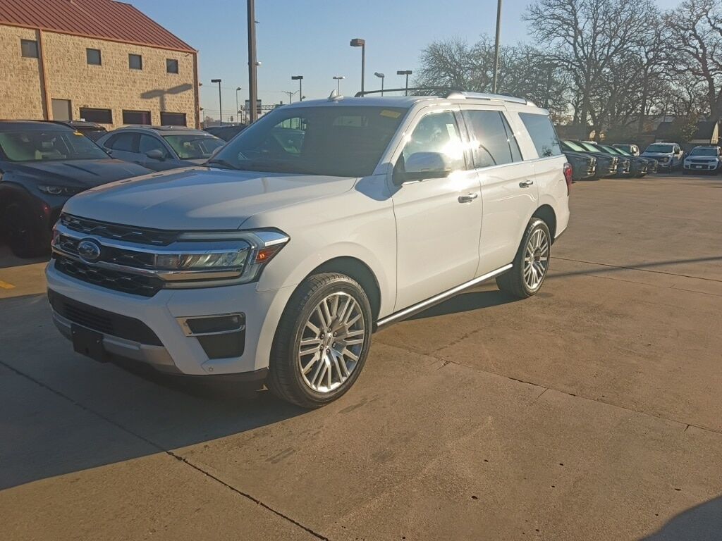 2024 FORD Expedition