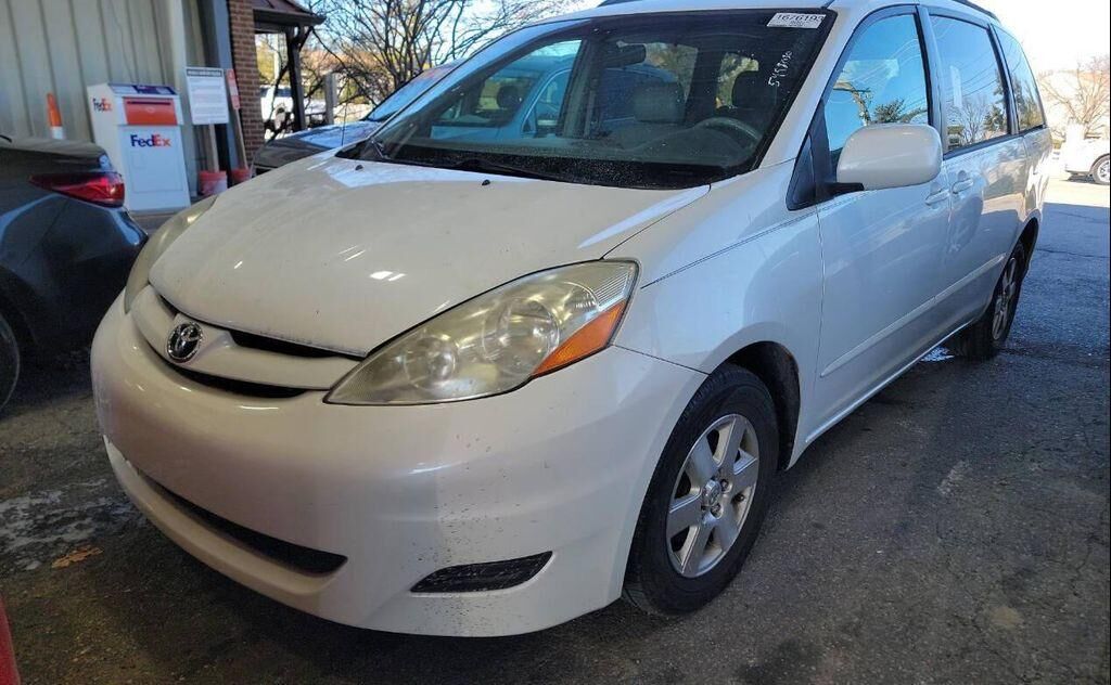 2008 Toyota Sienna