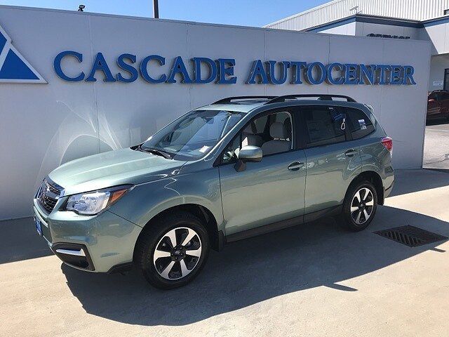 2018 SUBARU Forester
