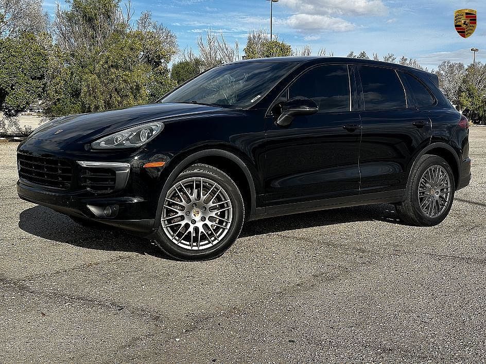 2016 PORSCHE Cayenne