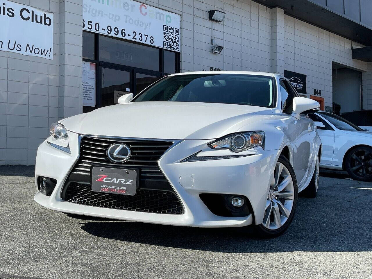 2016 LEXUS IS