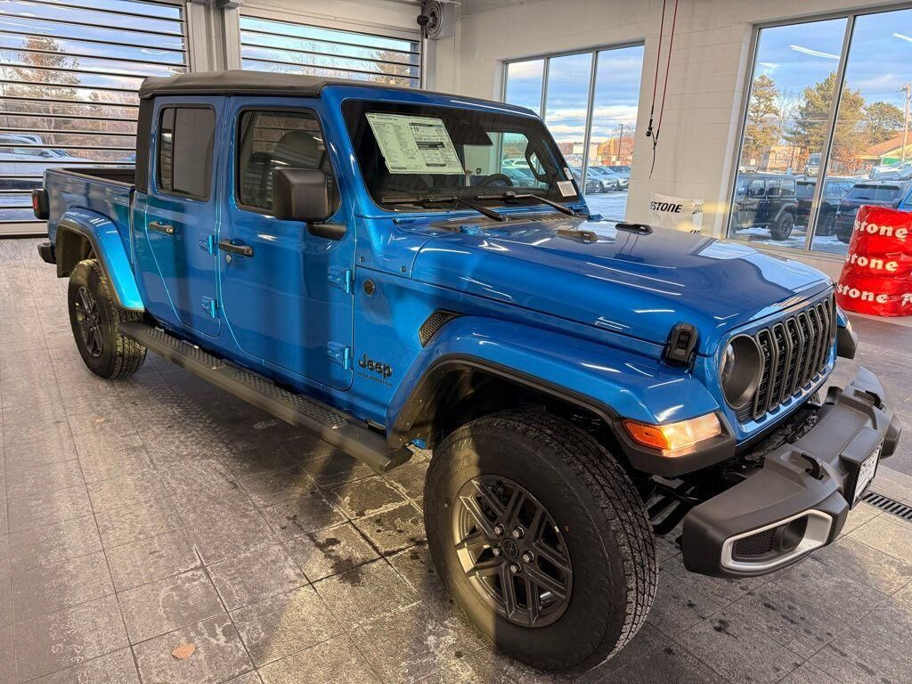 2026 JEEP Gladiator