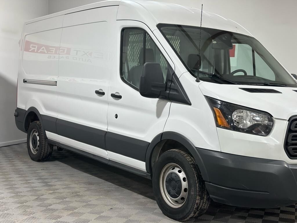 2018 FORD Transit
