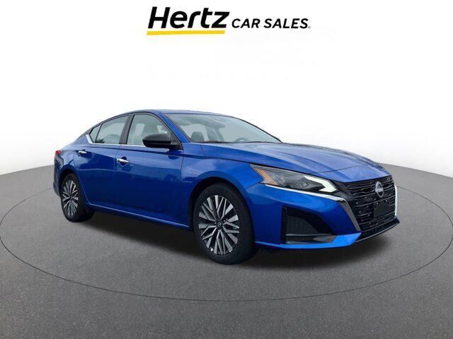 2025 NISSAN Altima
