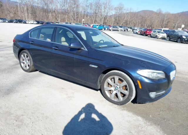 BMW 550i