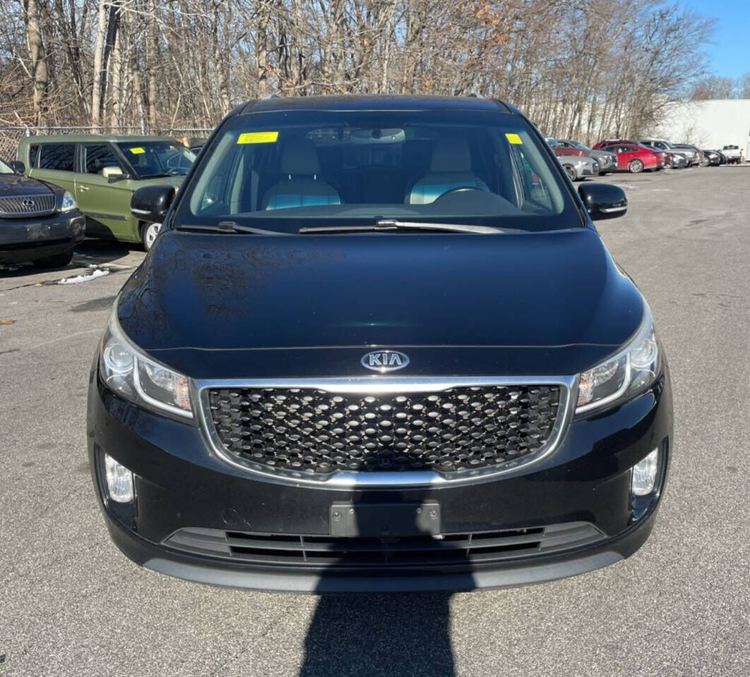 2015 KIA Sedona