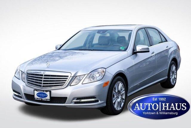 2013 MERCEDES-BENZ E-Class