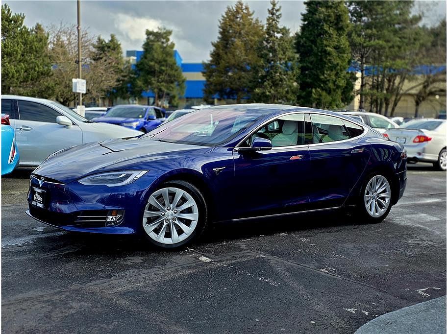 2017 TESLA Model S