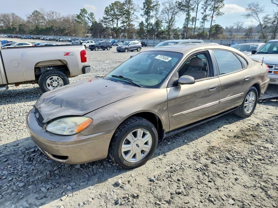 2004 FORD Taurus