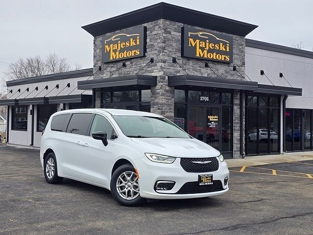 2024 CHRYSLER Pacifica