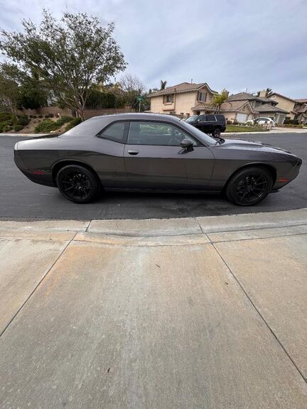 2016 DODGE Challenger