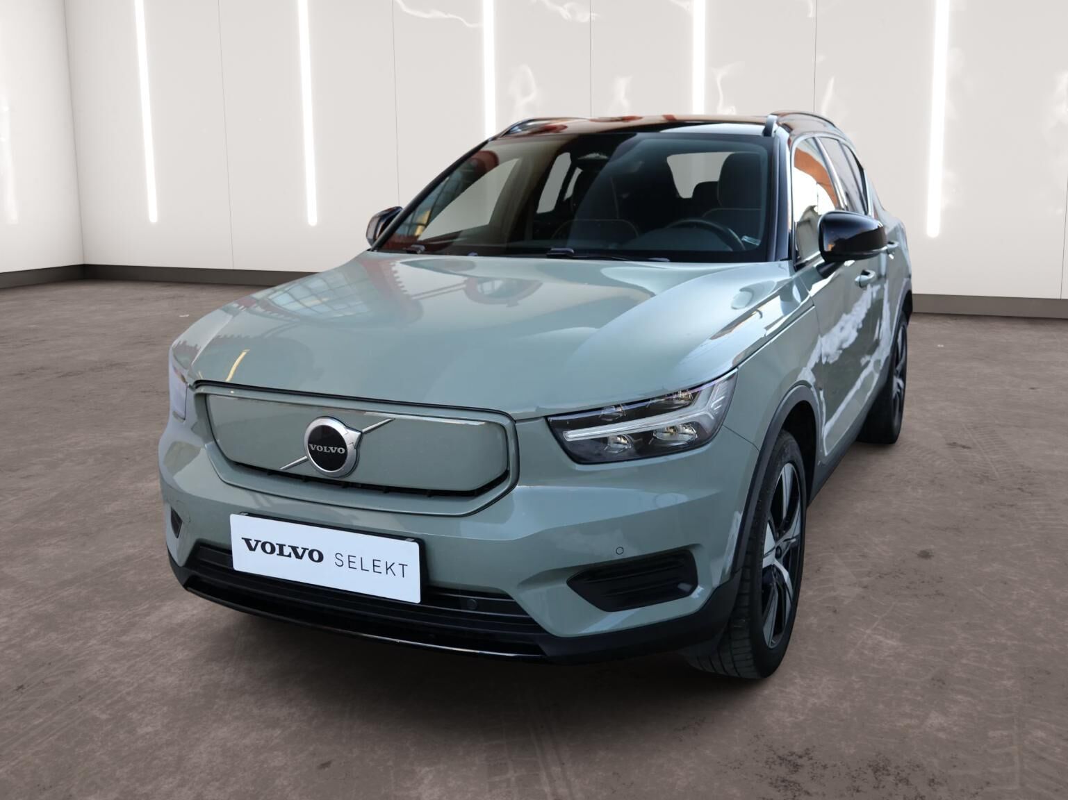2022 VOLVO S60