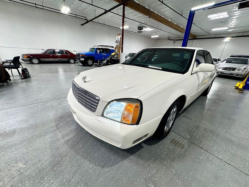 2004 CADILLAC Deville