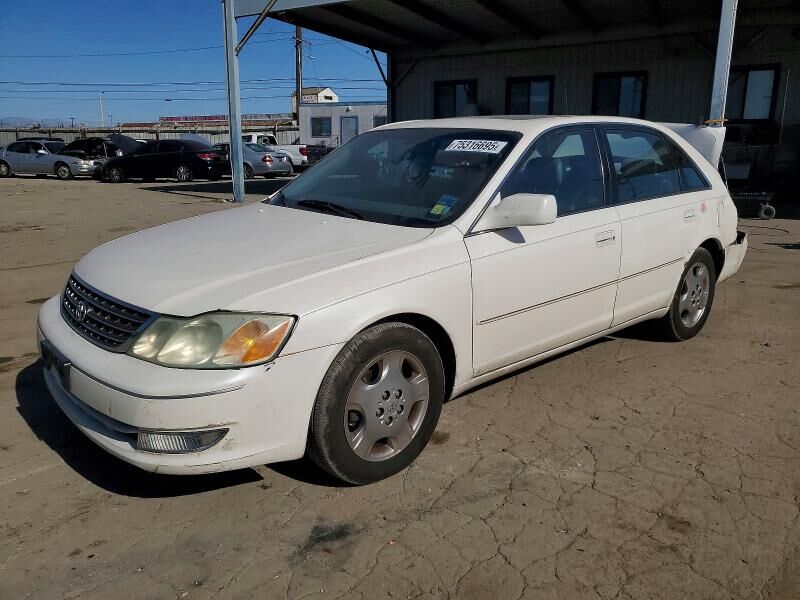 2004 TOYOTA Avalon