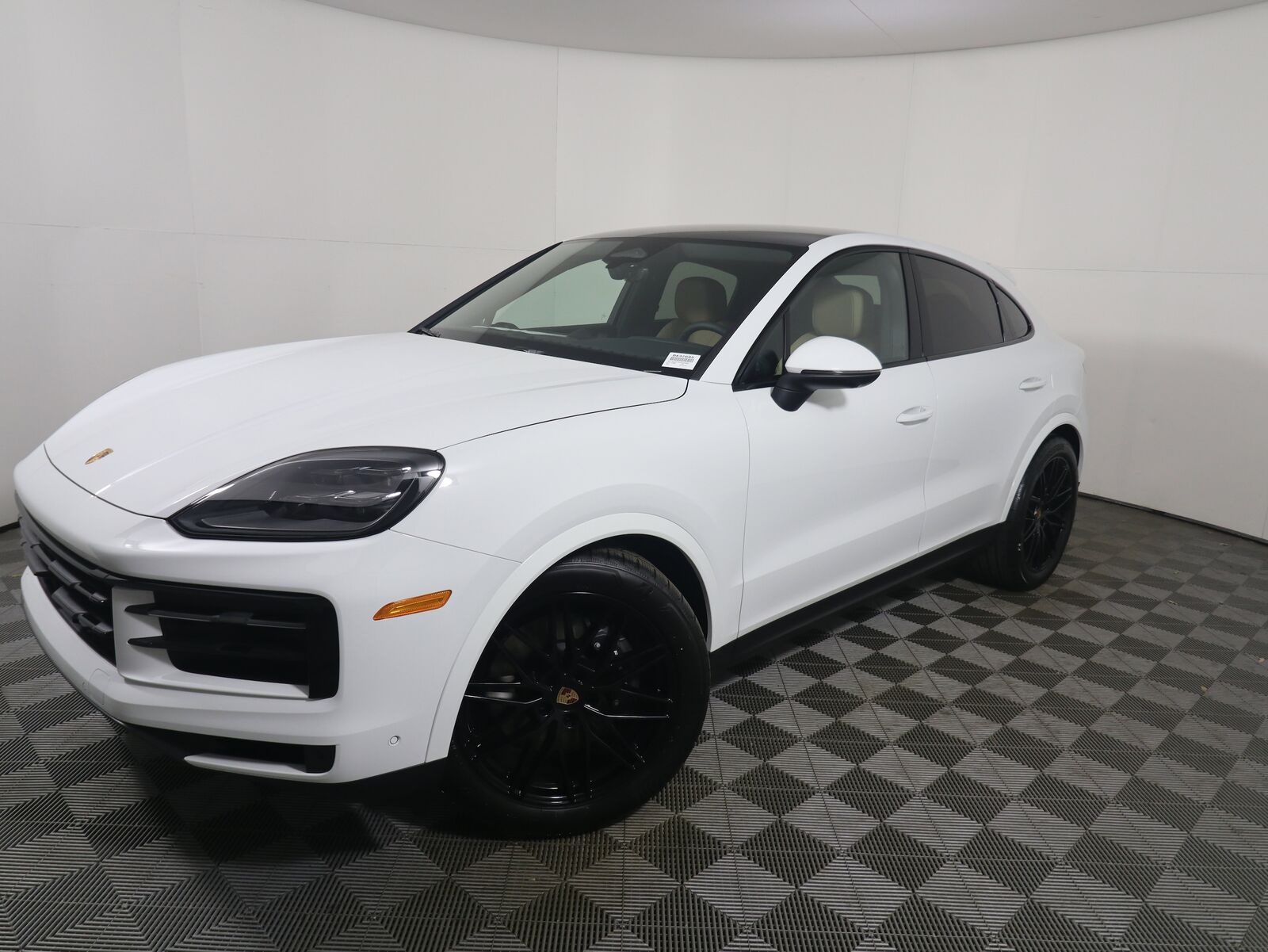 2026 PORSCHE Cayenne