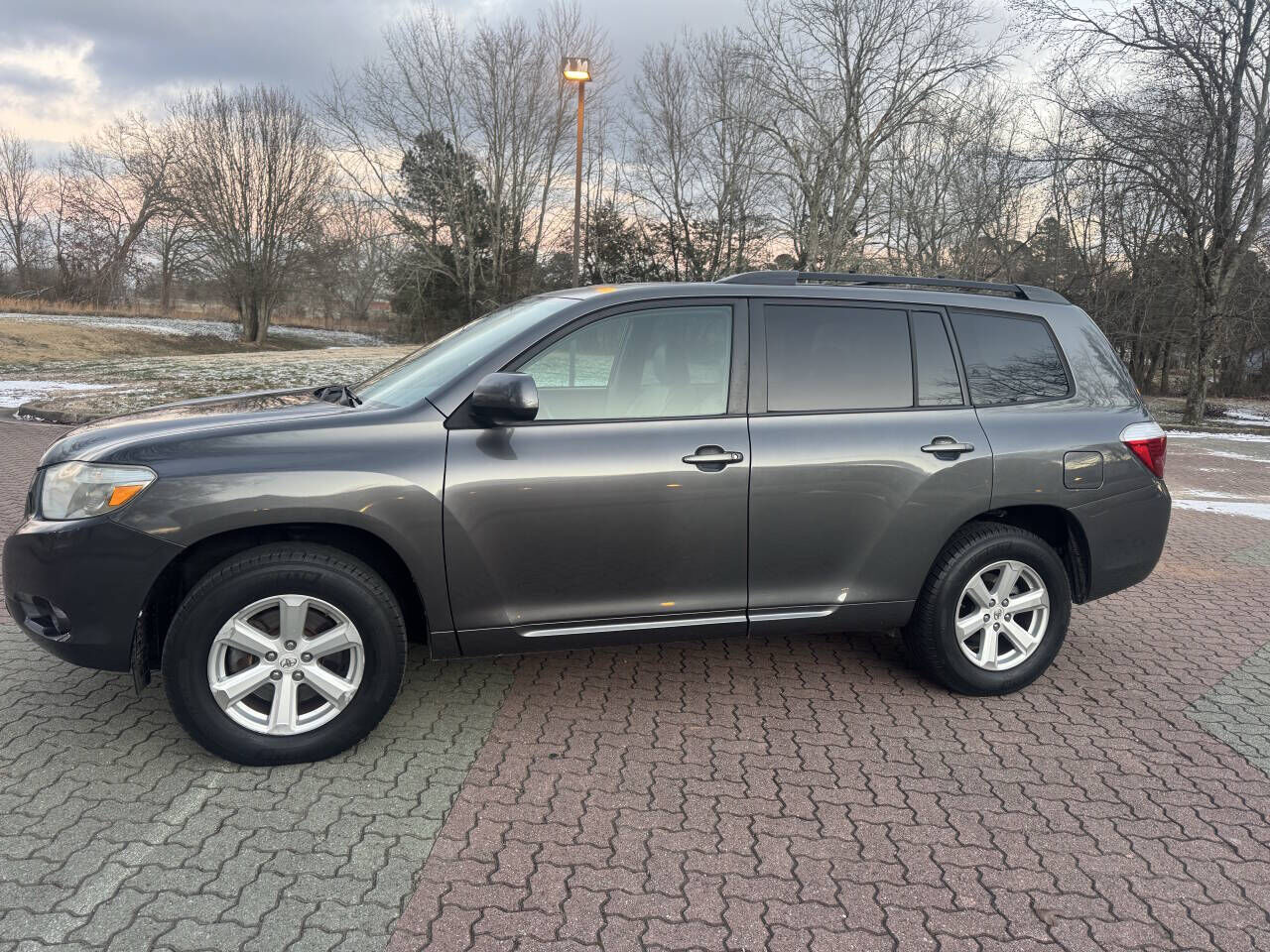 2010 TOYOTA Highlander