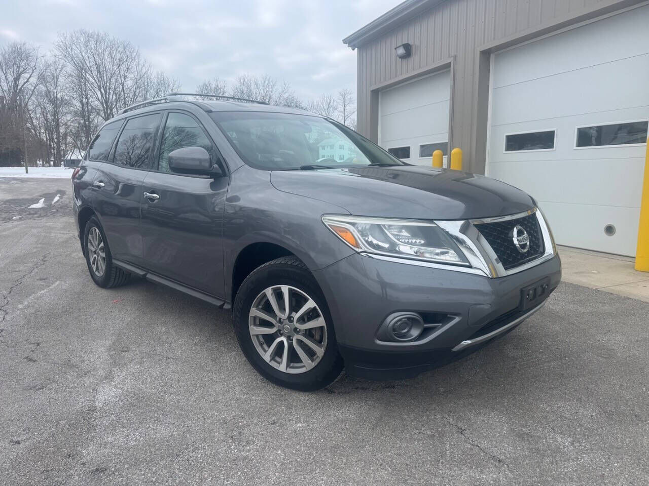 2016 NISSAN Pathfinder