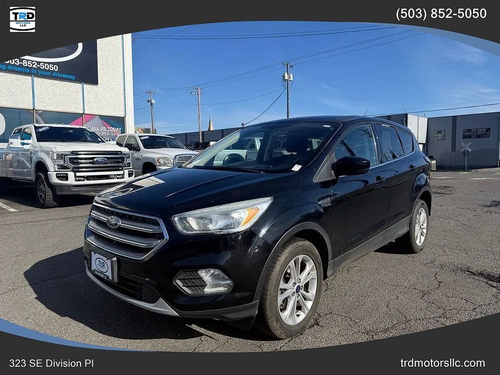 2017 FORD Escape