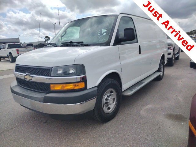 2018 CHEVROLET Express