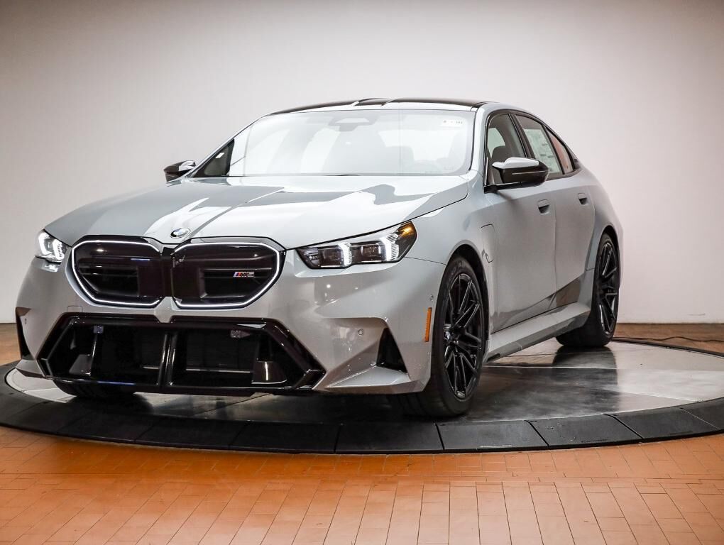 2026 BMW M5