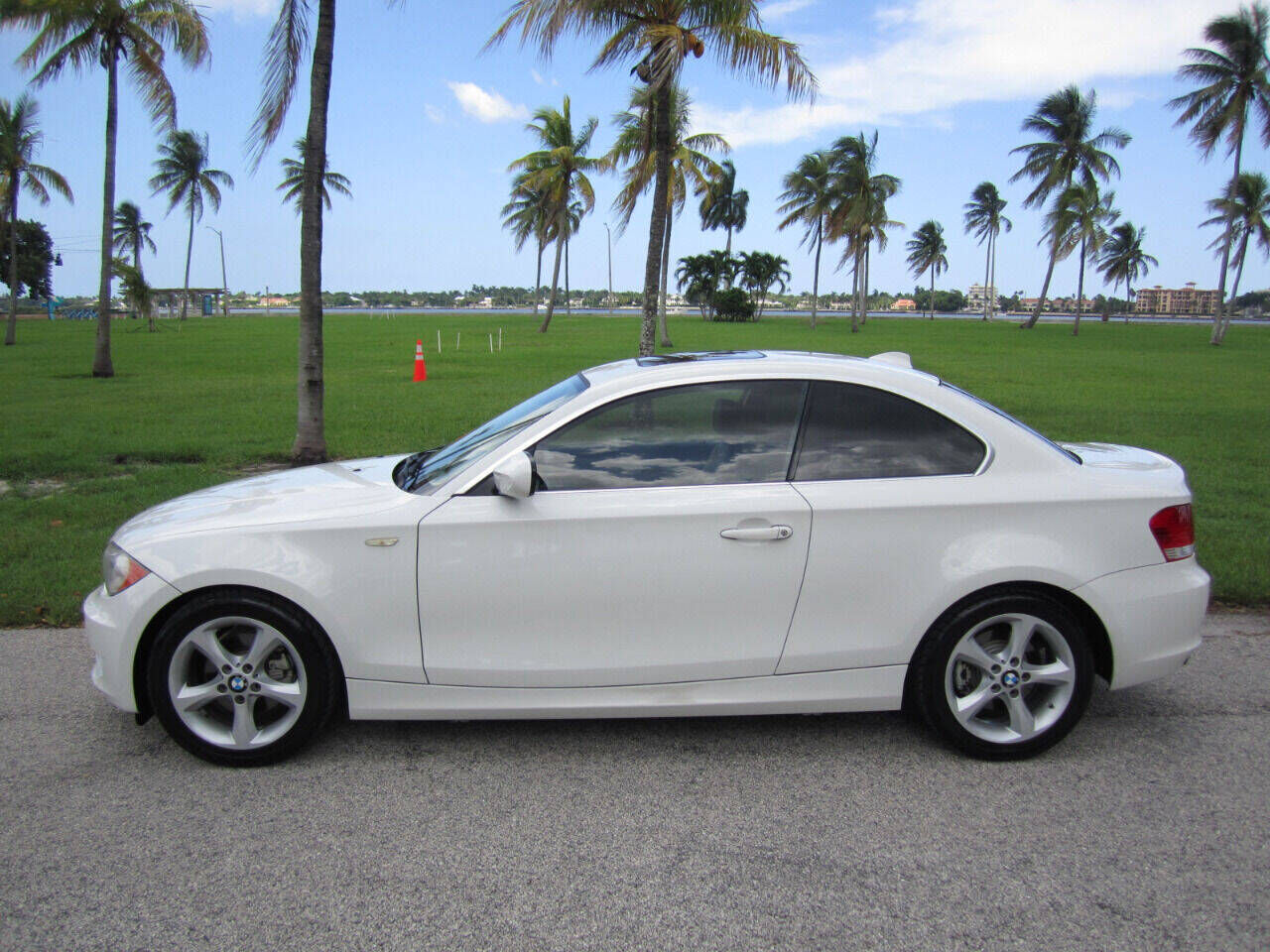 2011 BMW 1 Series