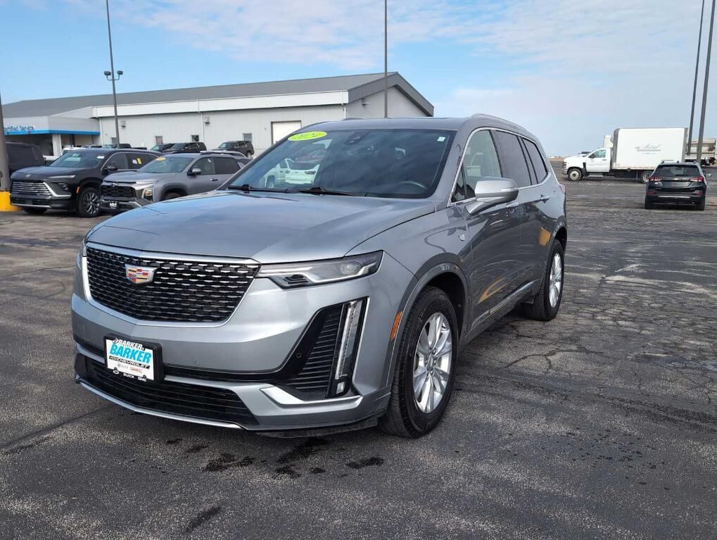 2024 CADILLAC XT6