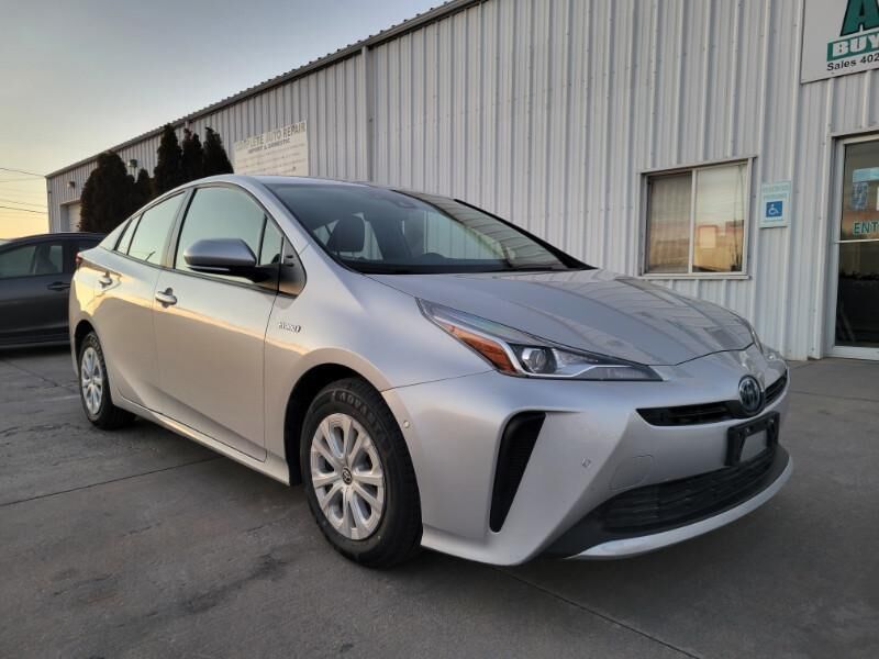 2022 TOYOTA PRIUS