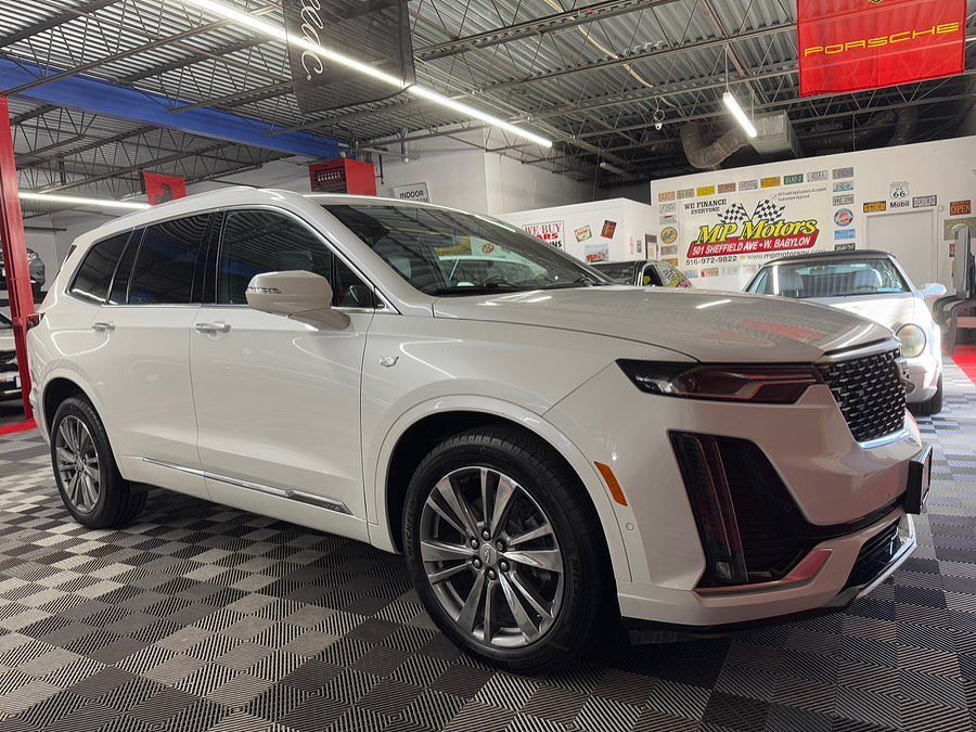 2020 CADILLAC XT6