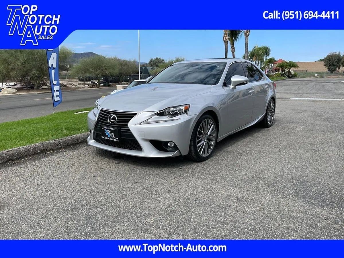 2015 LEXUS IS
