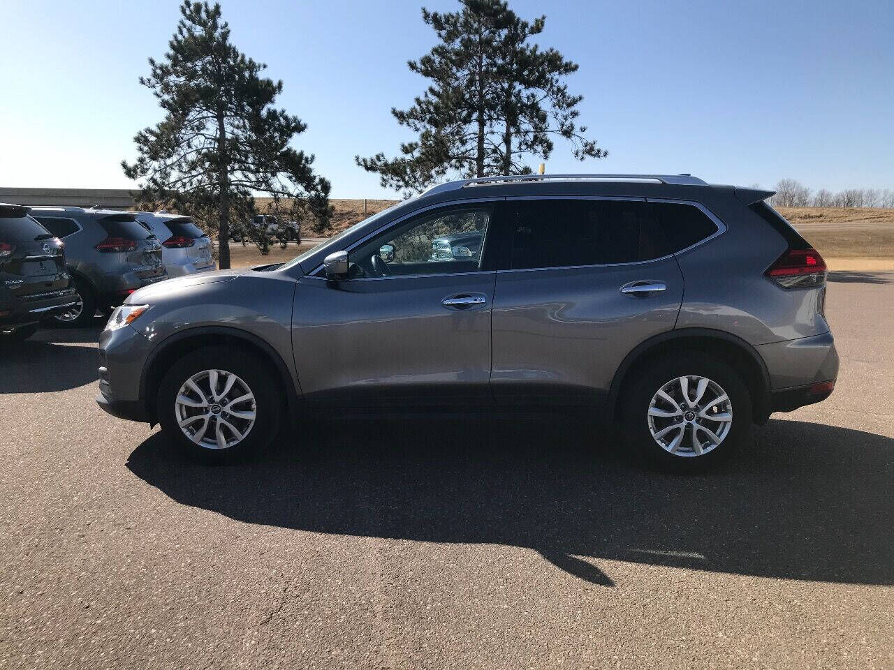 2017 NISSAN Rogue