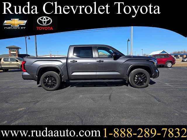 2025 TOYOTA Tundra