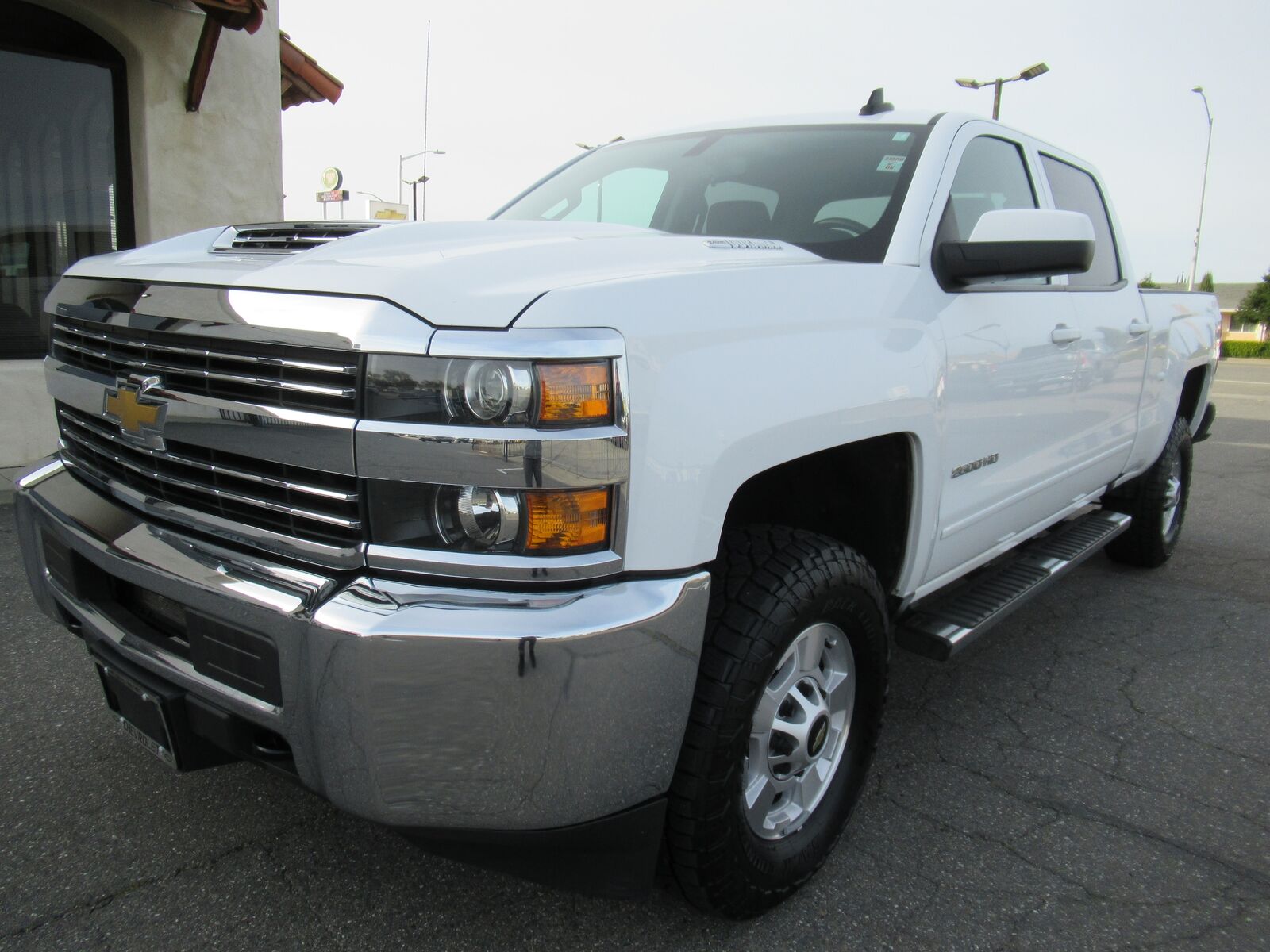 2018 CHEVROLET Silverado