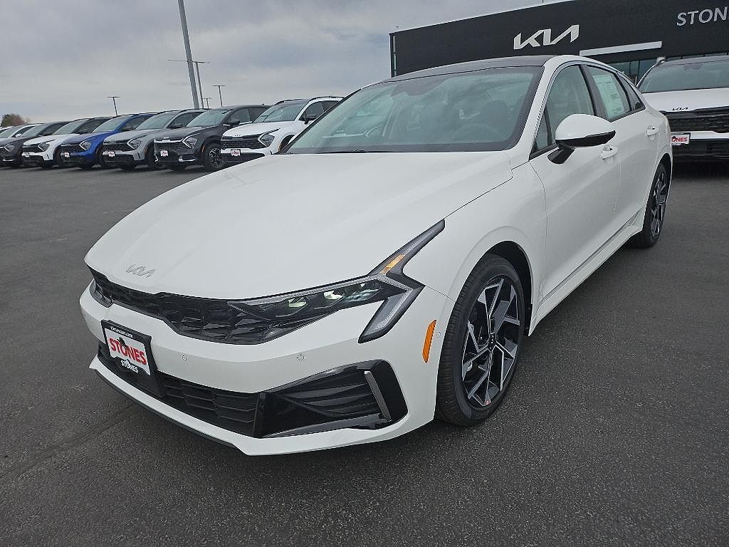 2025 KIA K5