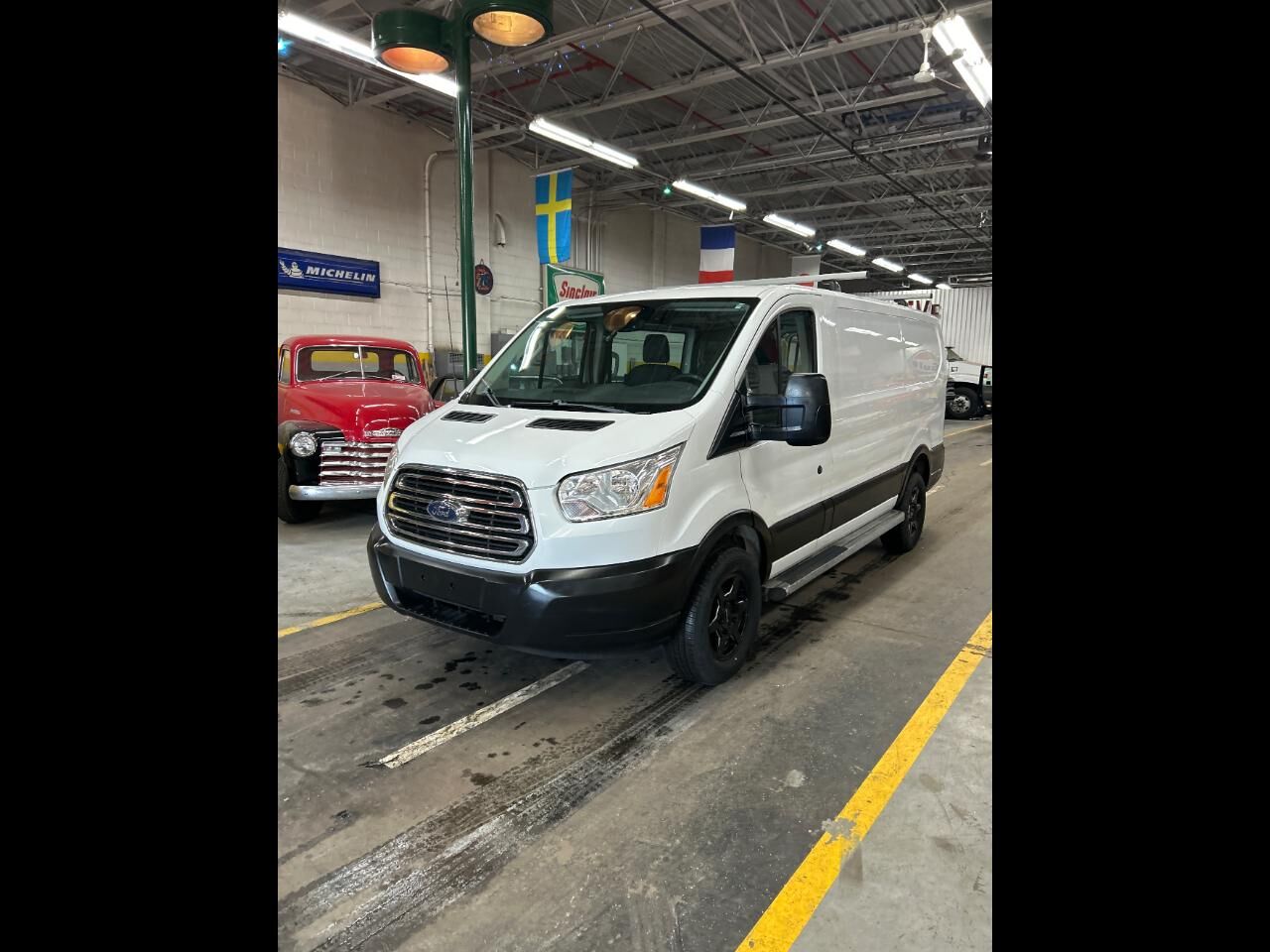 2019 FORD Transit