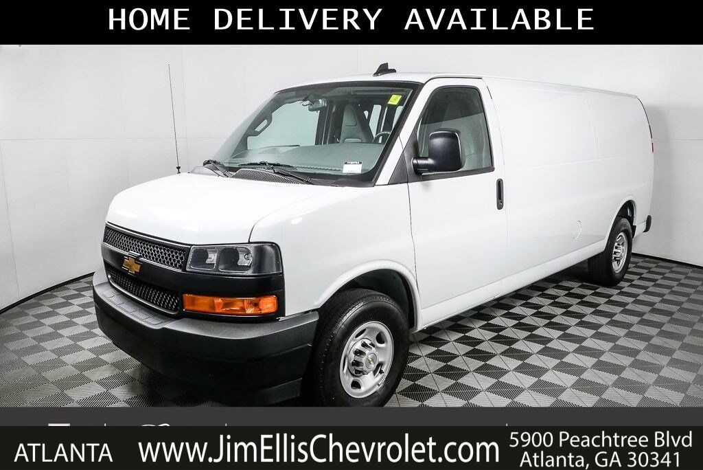 2024 CHEVROLET Express