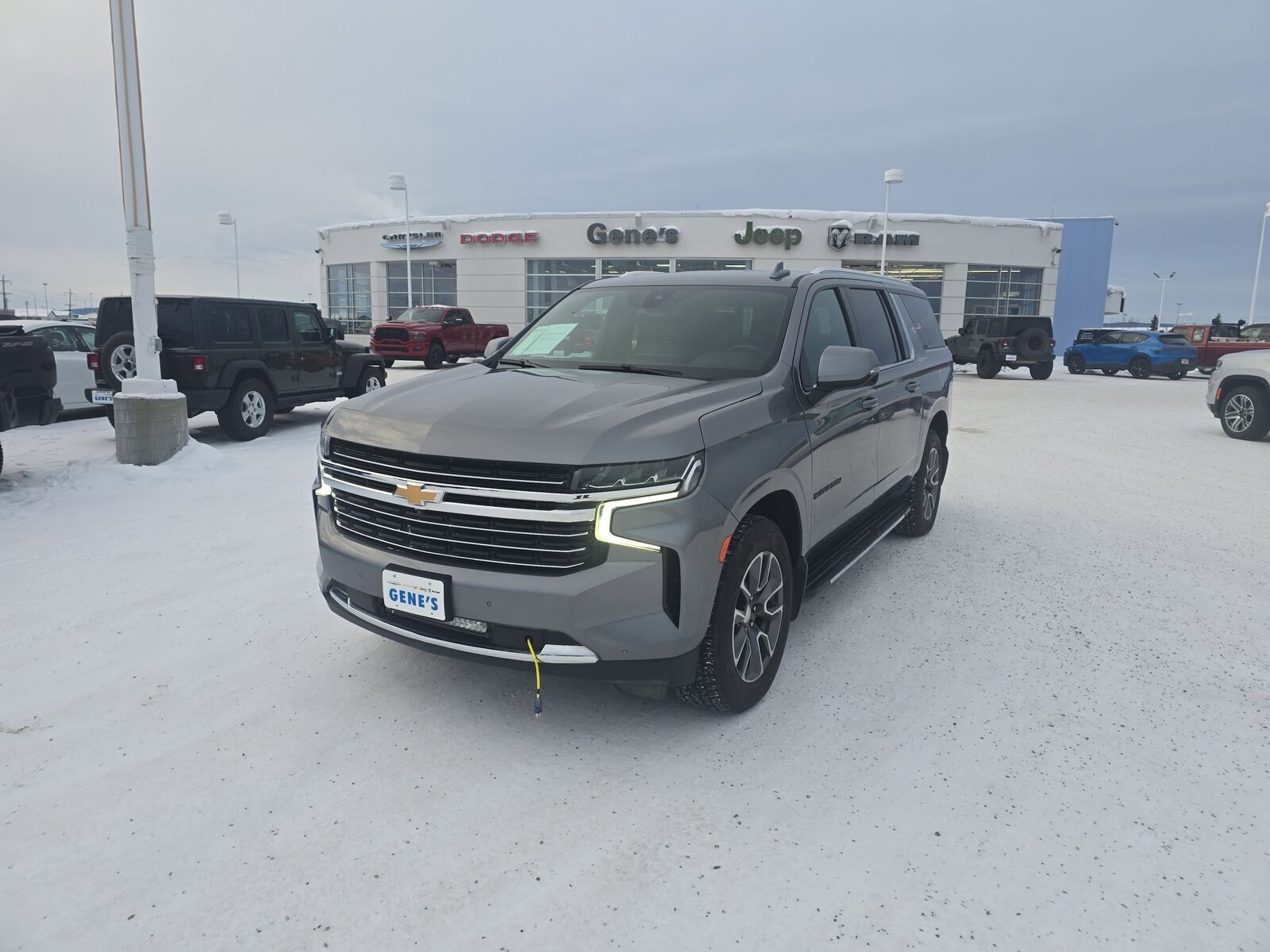 2022 CHEVROLET Suburban