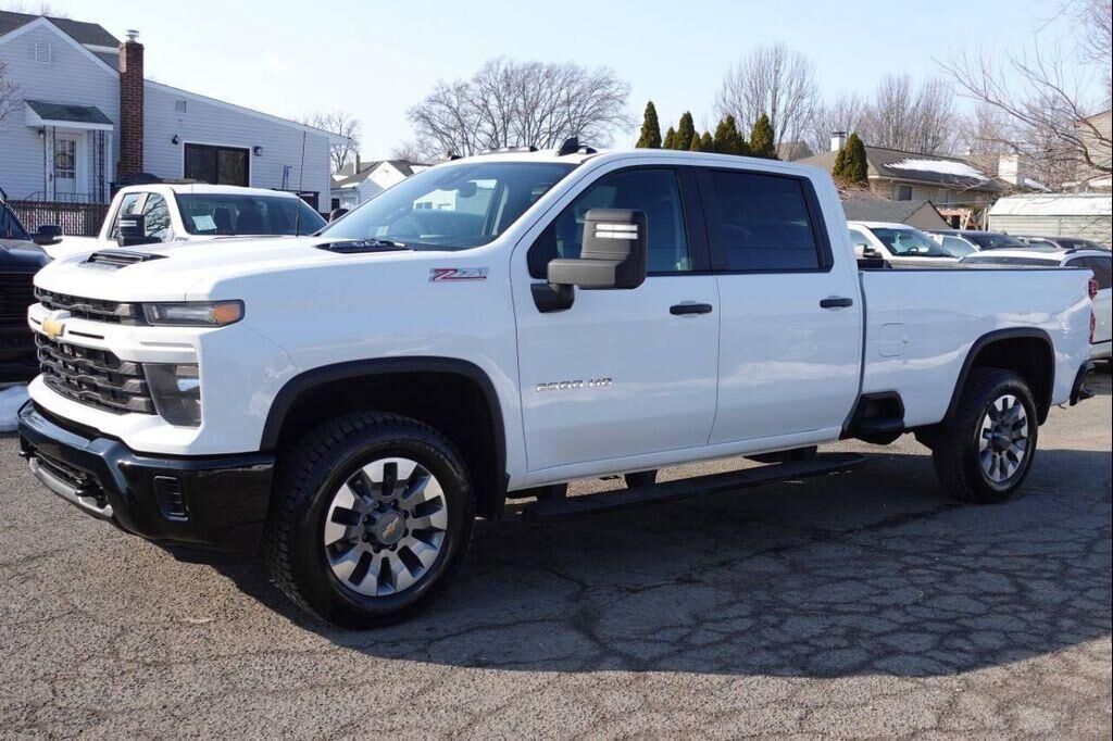 2024 CHEVROLET Silverado HD